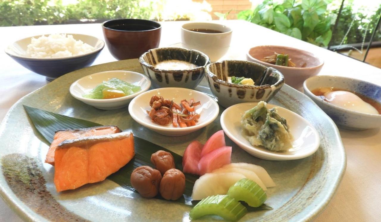 Hotel Precede Koriyama Екстер'єр фото